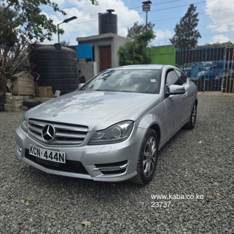 mercedes-benz-c200-big-1