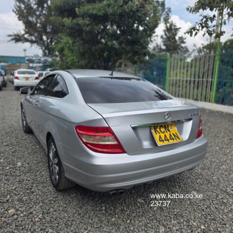 mercedes-benz-c200-big-2