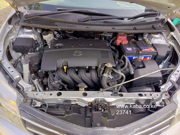 2013-toyota-axio-big-7