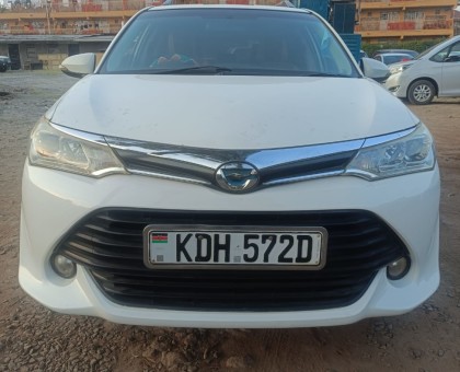 Clean 2016 Toyota Fielder Hybrid Fuel Efficient | Auto (HP AVAILABLE)