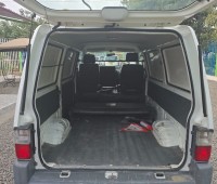 mazda-bongo-petrol-small-11
