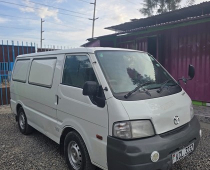 Mazda Bongo [Petrol]