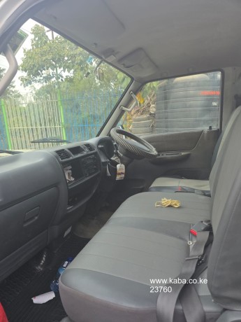 mazda-bongo-petrol-big-8