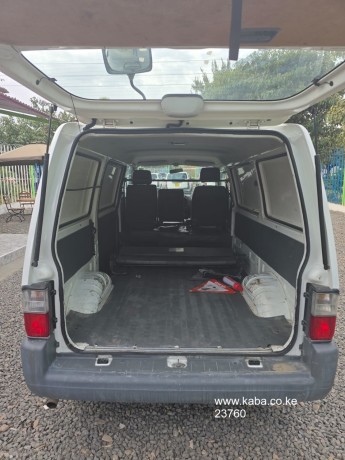 mazda-bongo-petrol-big-11