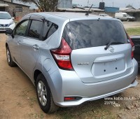 nissan-note-e-power-small-3