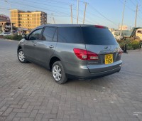 nissan-wingroad-small-7