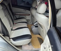 toyota-harrier-small-4