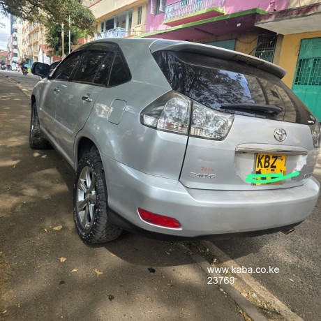 toyota-harrier-big-9