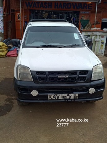 isuzu-dmax-great-deal-big-0