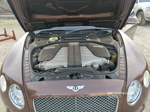 bentley-continental-gt-2012-big-6