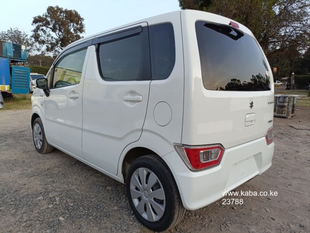 suzuki-wagon-r-big-0