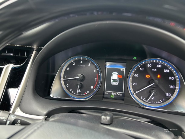 2019-toyota-harrier-premium-sunroof-big-1