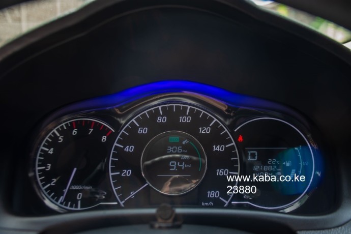 nissan-note-rider-autech-dig-s-2014-kdd-reg-silver-colour-collision-control-emergency-break-rear-spoiler-alloy-rims-big-5