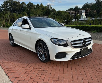 2019 Mercedes E300 AMG Sunroof