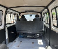 toyota-hiace-van-small-3