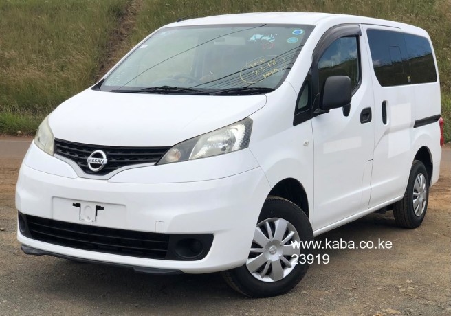 nissan-nv200-big-2