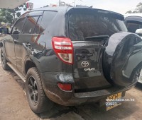 toyota-rav4-small-12