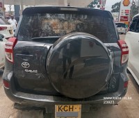 toyota-rav4-small-11