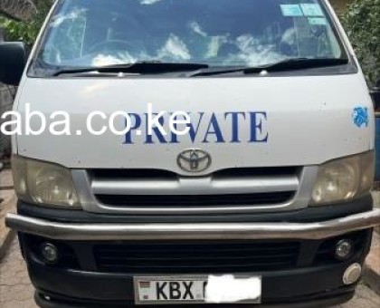 TOYOTA RHIACE KDH 200