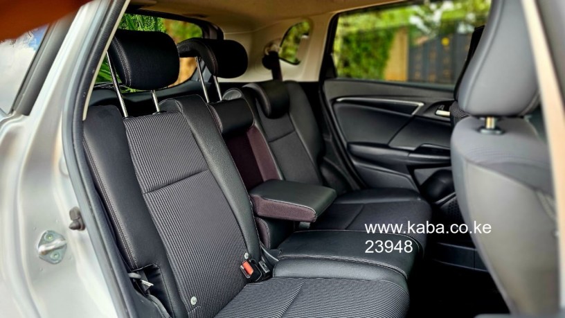 honda-fit-2018-model-big-2