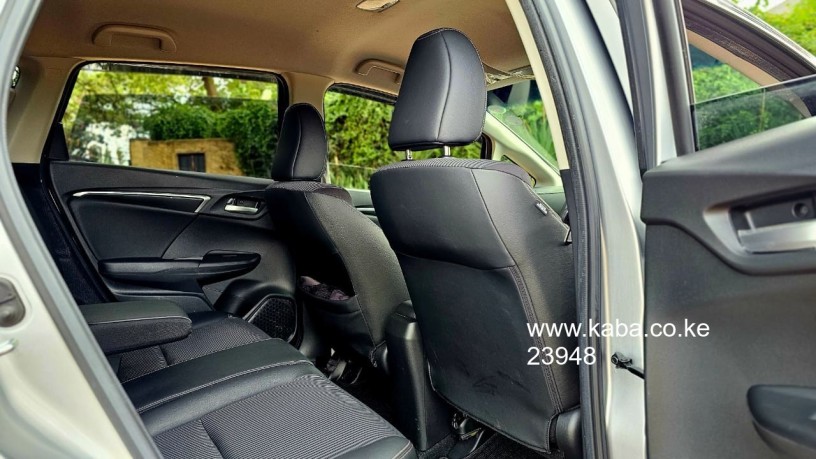 honda-fit-2018-model-big-1