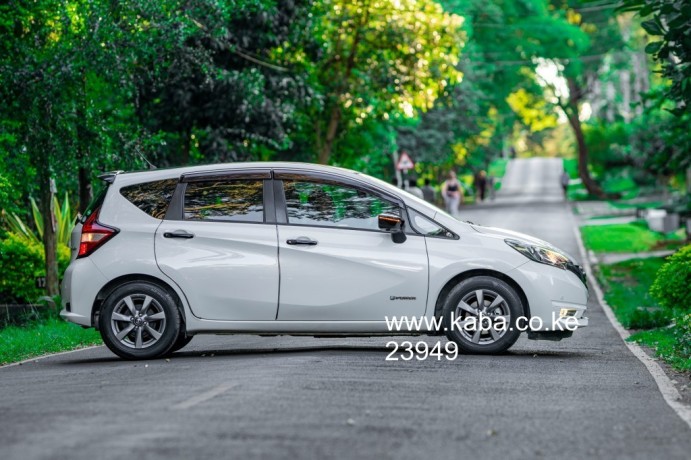 nissan-note-e-power-black-arrow-2019-kdx-reg-pearl-white-colour-collission-control-emergency-break-360-camera-rear-spoiler-alloy-rims-big-2