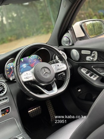 2019-mercedes-c200-4matic-sunroof-big-6
