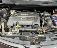 toyota-sienta-small-8