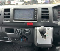 2019-toyota-hiace-diesel-7l-small-2