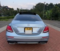 2019-mercedes-e220d-amg-sunroof-small-8