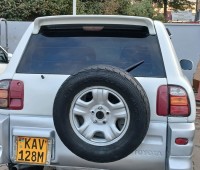 toyota-rav-4-small-9