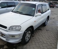 toyota-rav-4-small-1