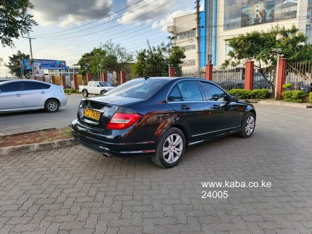 mercedes-benz-c250-big-7