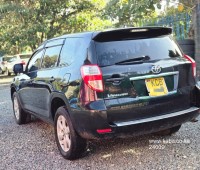toyota-vanguard-small-2