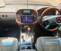 mitsubishi-pajero-small-13