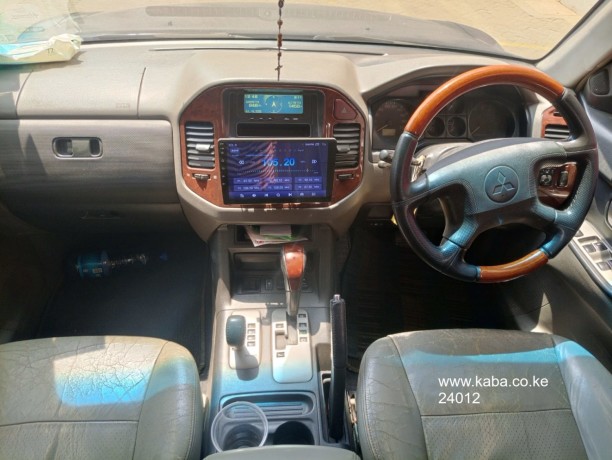mitsubishi-pajero-big-13