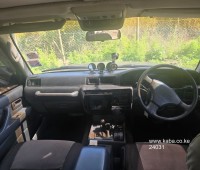 toyota-land-cruiser-80-series-small-4