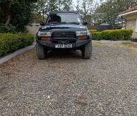 toyota-land-cruiser-80-series-small-0