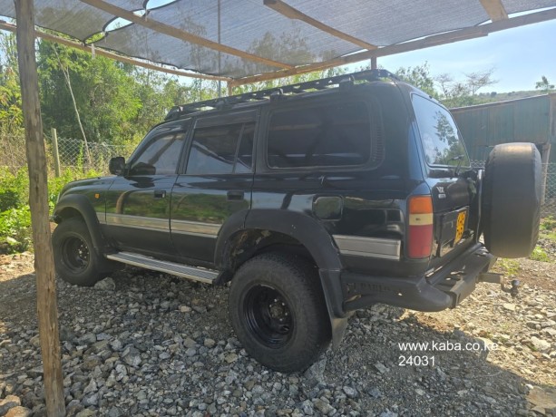 toyota-land-cruiser-80-series-big-2