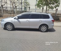 toyota-fielder-small-5