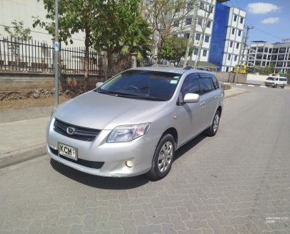 Toyota Fielder