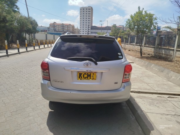 toyota-fielder-big-3