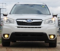 subaru-forester-2014-model-pearl-white-color-excellent-condition-small-0