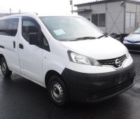 nissan-vannete-small-0