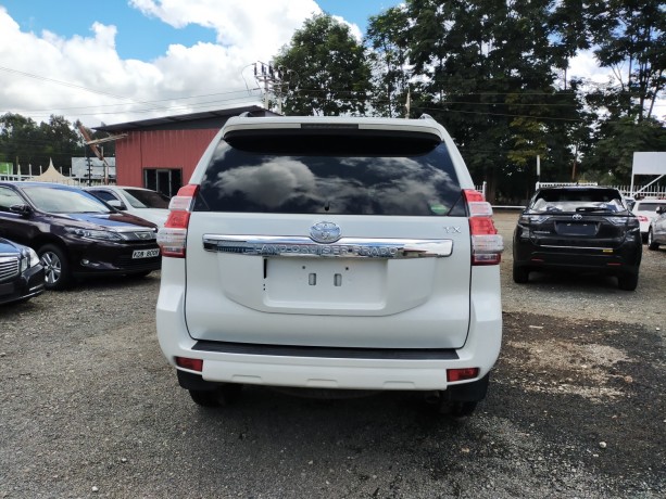 toyota-prado-diesel-2015-big-6