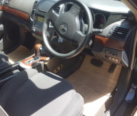 nissan-bluebird-small-5