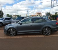 vw-jetta-special-edition-2014-small-3