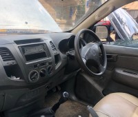 2009-toyota-hilux-for-sale-small-2