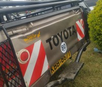 toyota-hilux-for-sale-small-3