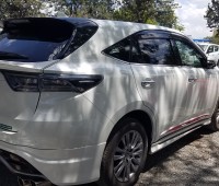 toyota-harrier-small-2